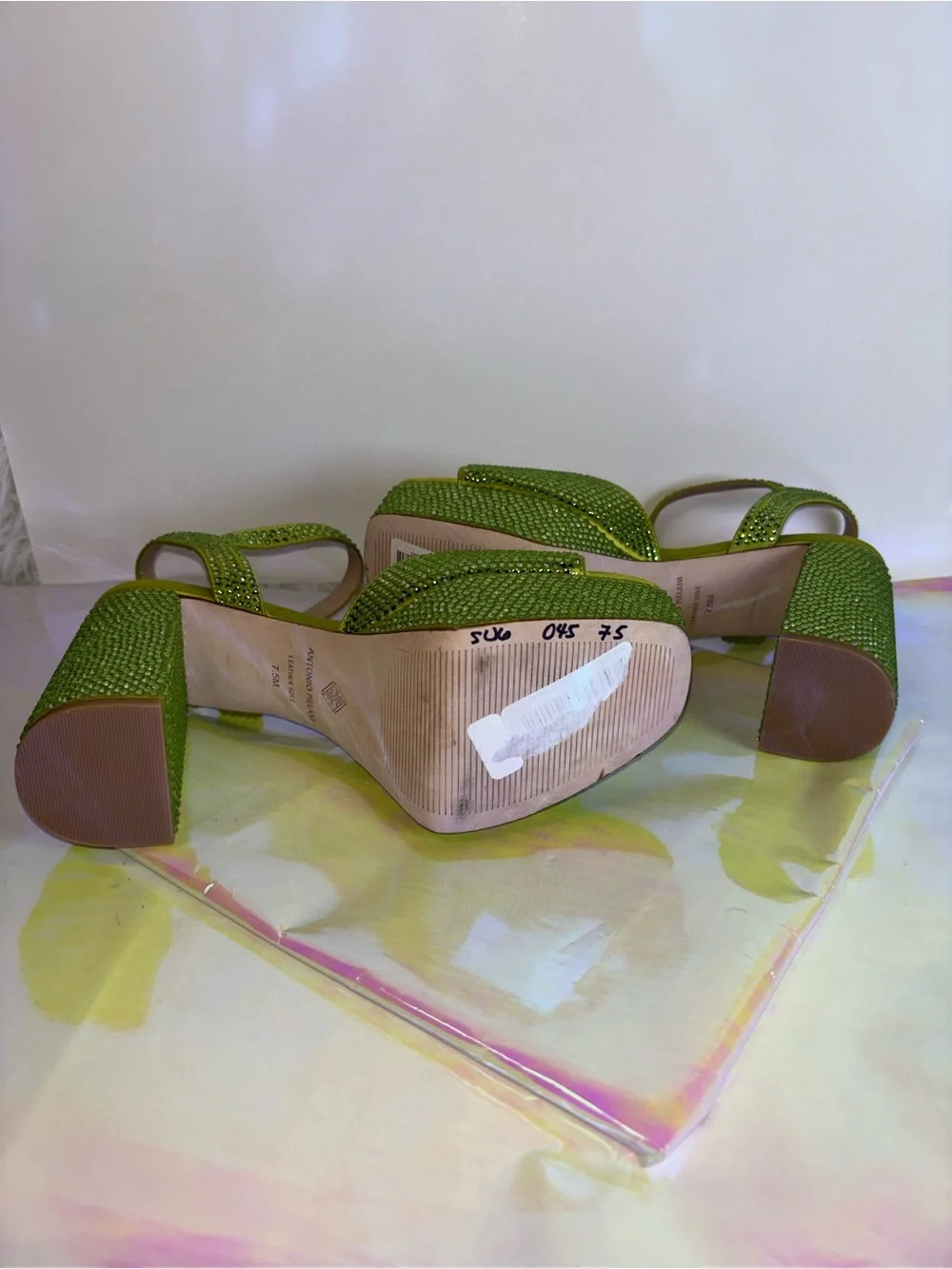 ANTONIO MELANI Neon Green Crystal Platform Sandals NWT SIZE 7.5